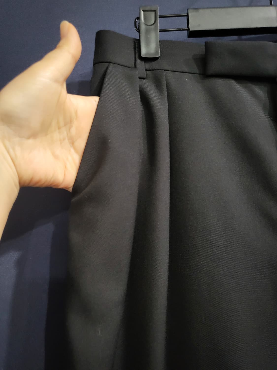셀린느 핀턱 슬랙스 팬츠 상품이미지3