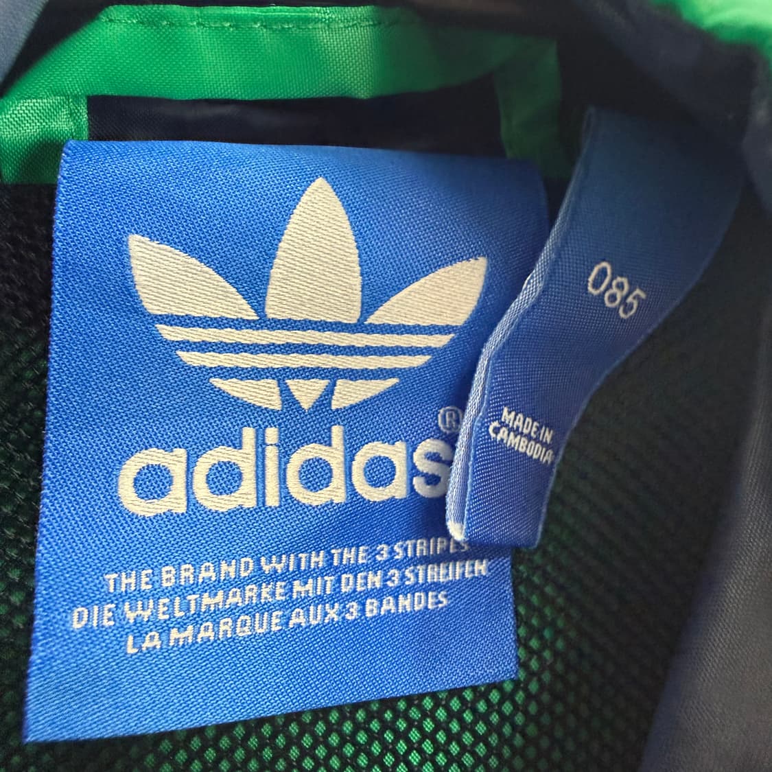 (110) 아디다스 콜로라도 바람막이 후드 자켓 네이비/그린 상품이미지3