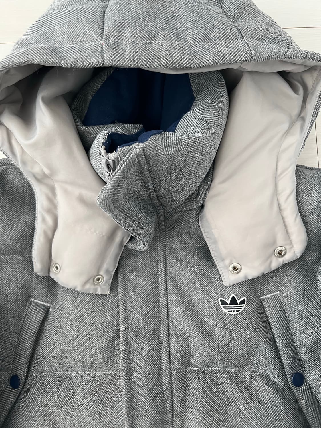 아디다스 그레이 패딩 85 상품이미지2