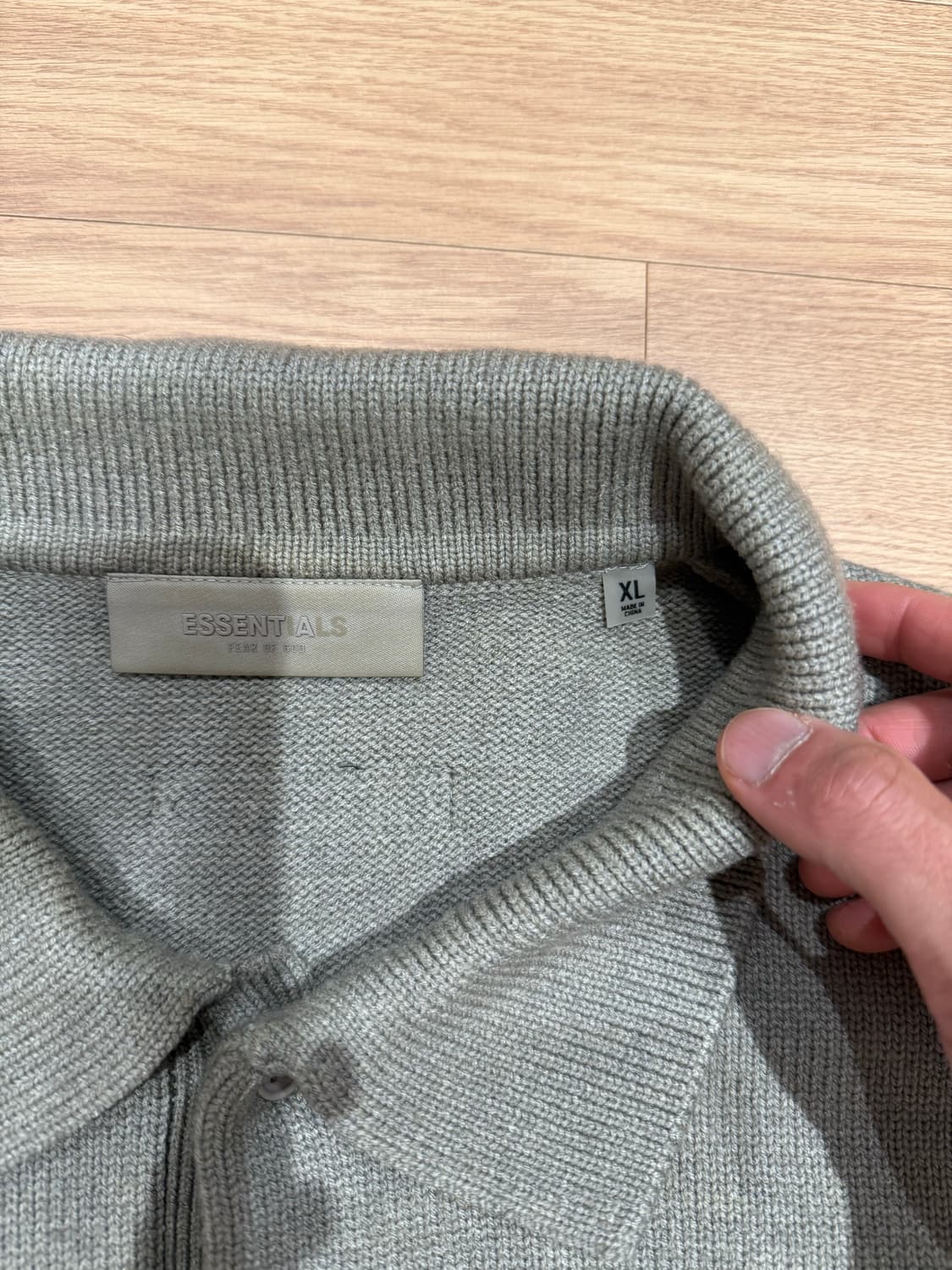 에센셜 피어오브갓 1977 카라 니트 xl 상품이미지2