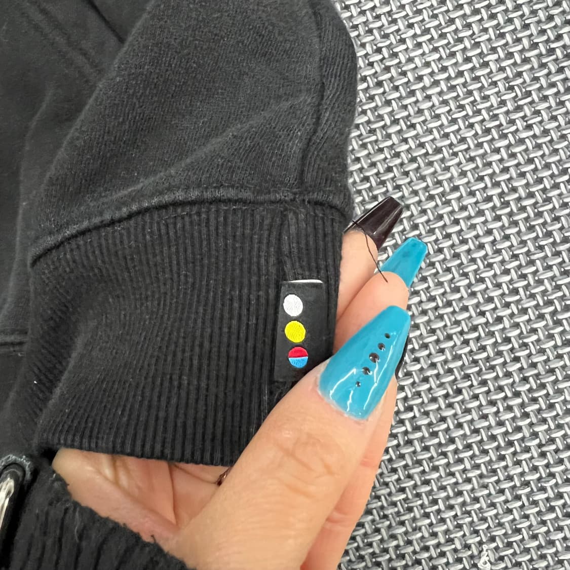 아이앱스튜디오 블랙 후드 상품이미지4