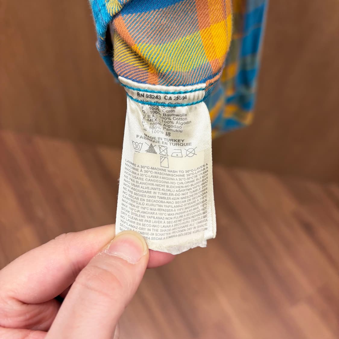 디젤 웨스턴 코튼 셔츠 체크 패턴 플랩 포켓 버튼 디테일 블루 옐로우 상품이미지8