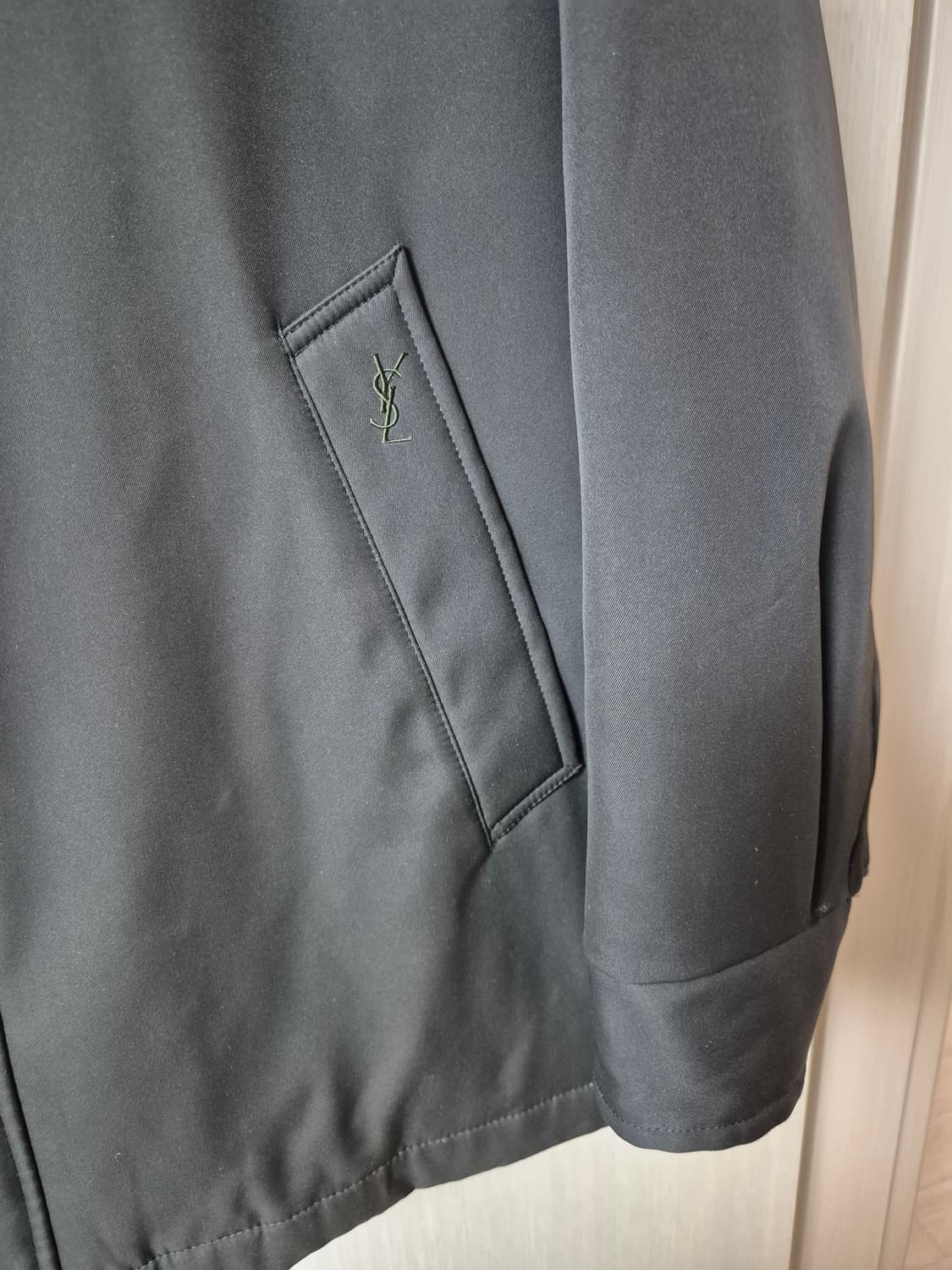 (정품) 입생로랑  구스 점퍼  봄버 자켓 구스다운점퍼 100 생로랑 상품이미지10