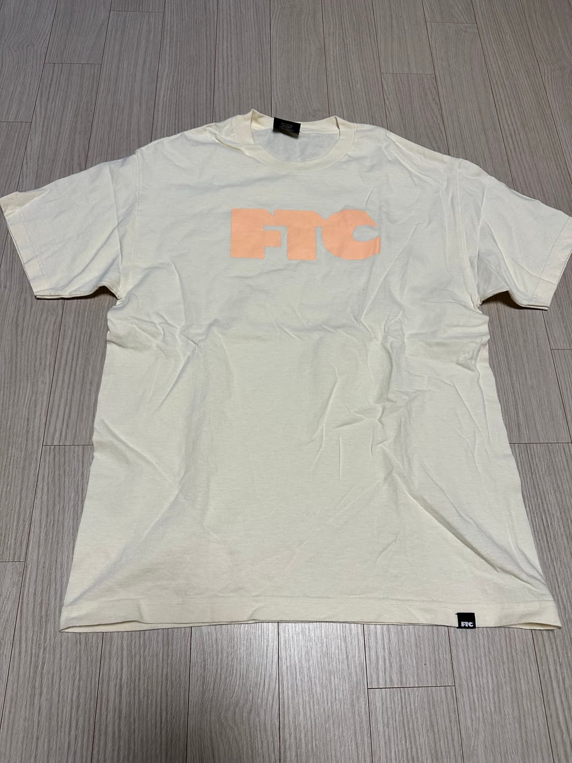 (L) FTC 반팔 티셔츠 상품이미지1