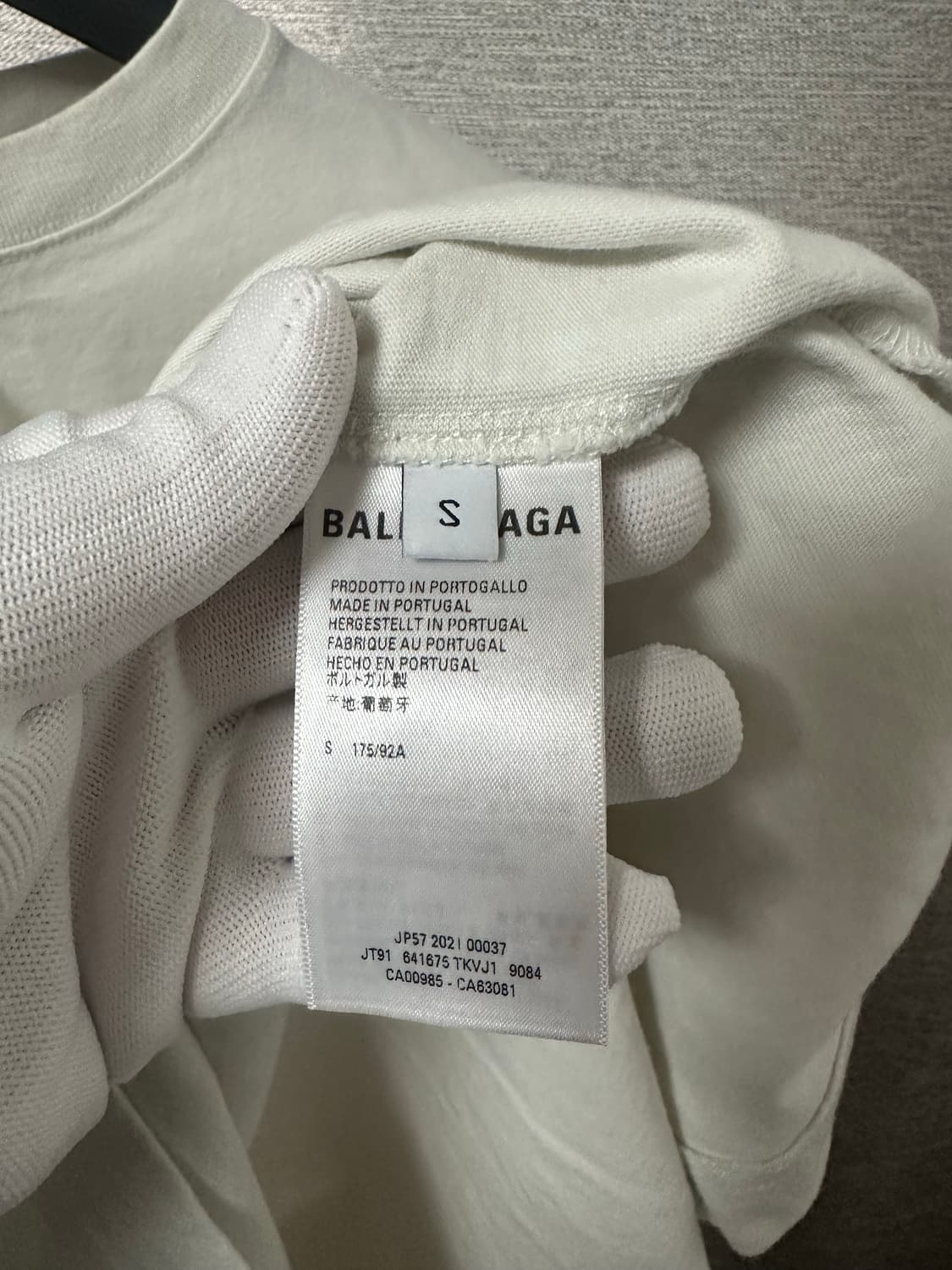 발렌시아가 웨이브로고 반팔 아이보리 (S) 상품이미지4