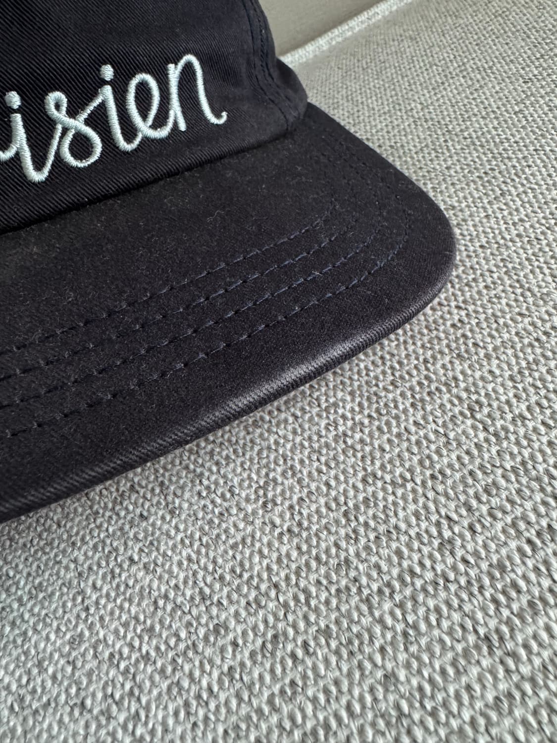 [Maison Kitsune] 키츠네X뉴에라 파리지앵 캠프캠_네이비 상품이미지7