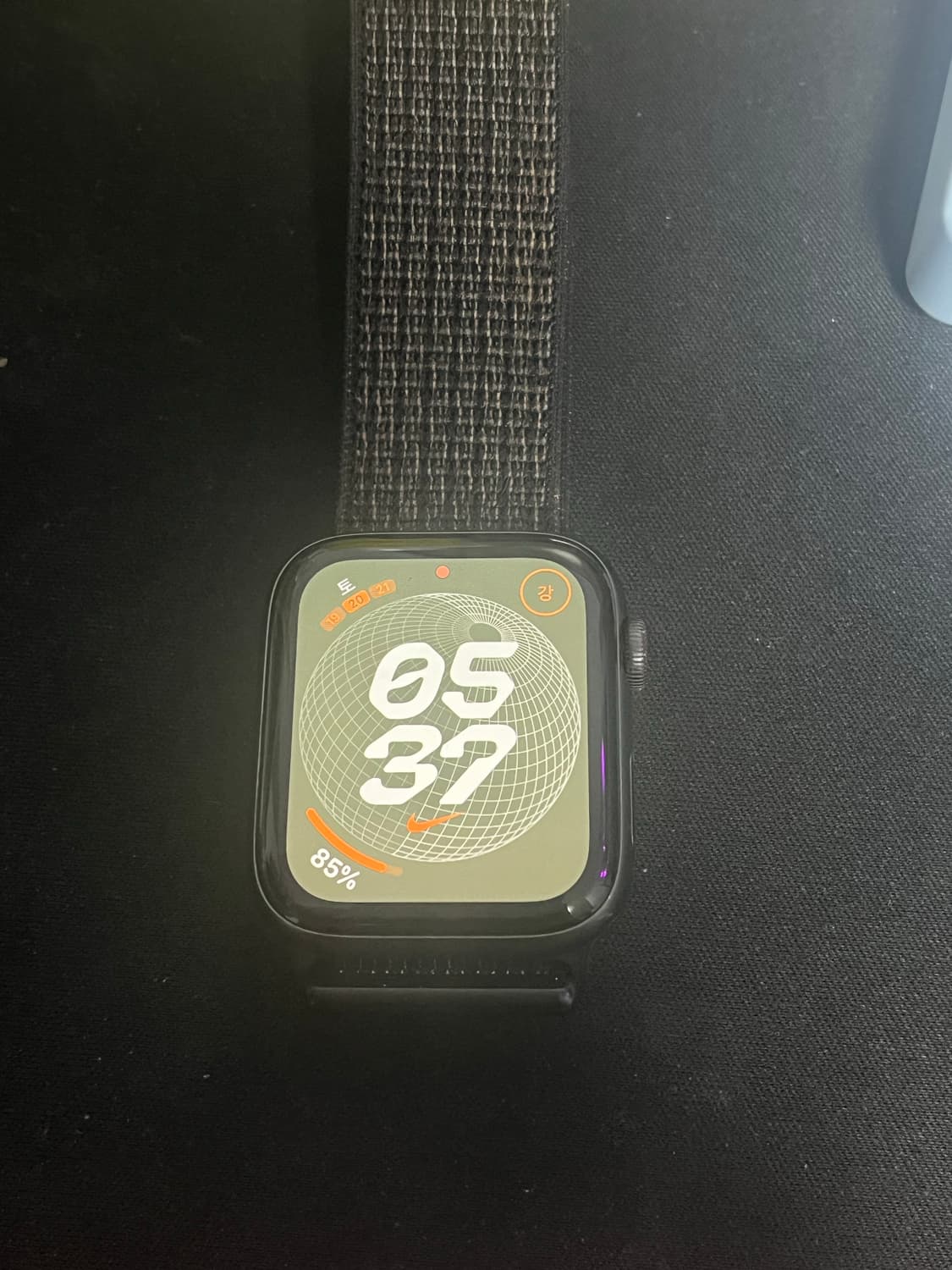 애플워치 SE 나이키 44mm 알루미늄 상품이미지1