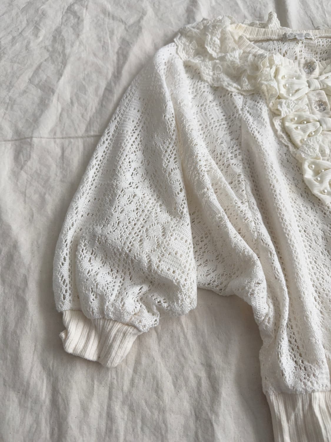 아이보리 러블리 가오리핏 니트 가디건 상품이미지4