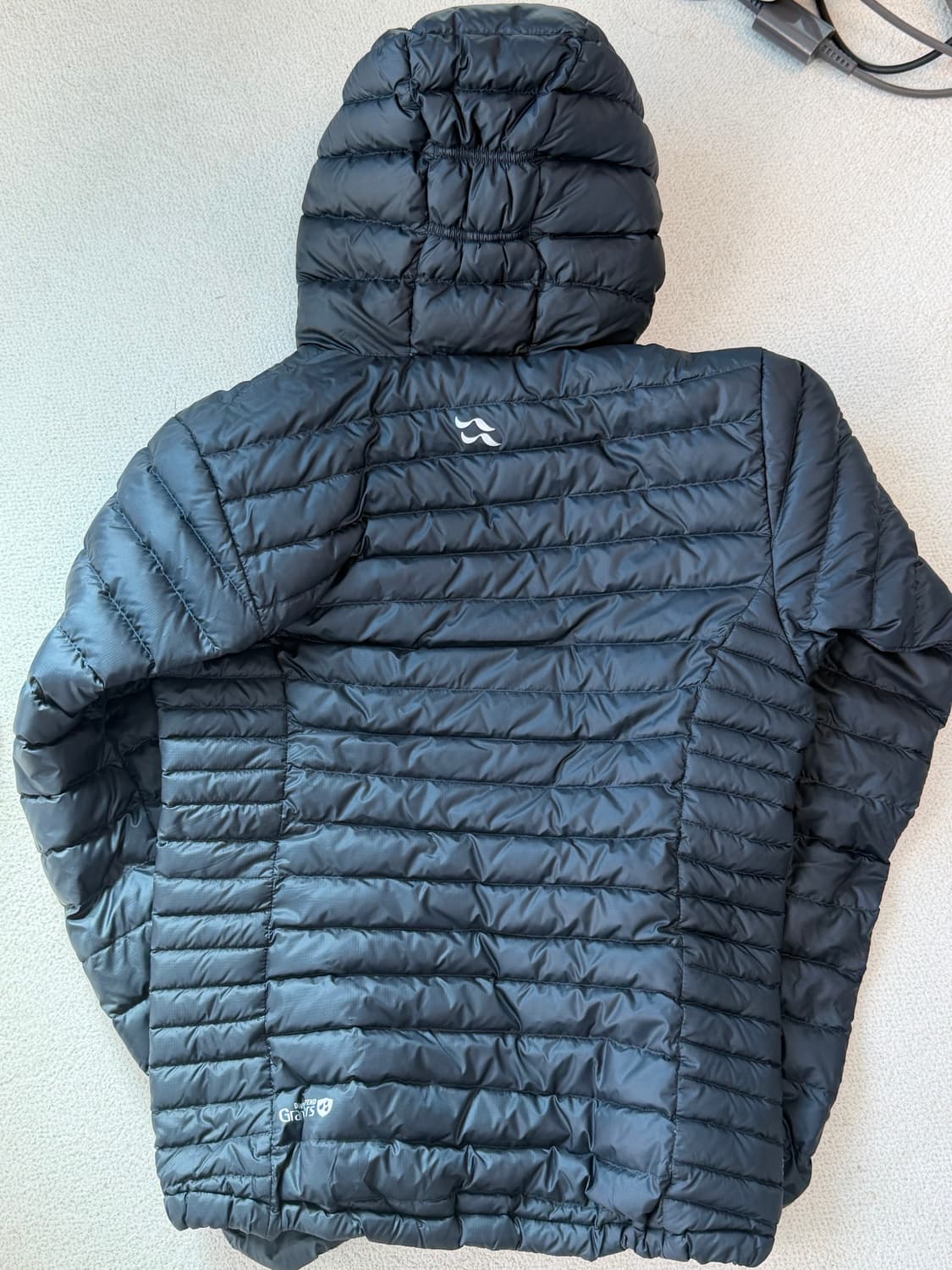 랩 마이크로라이트알파인 자켓 벨루가 xs 상품이미지4