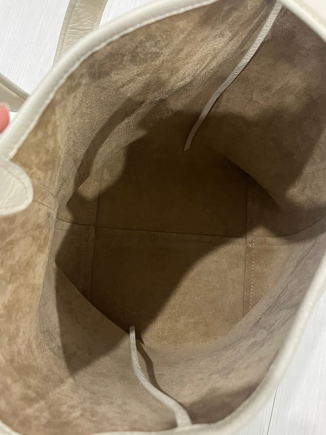 더로우 파크백 미디움 파크백 미듐 아이보리 상품이미지9