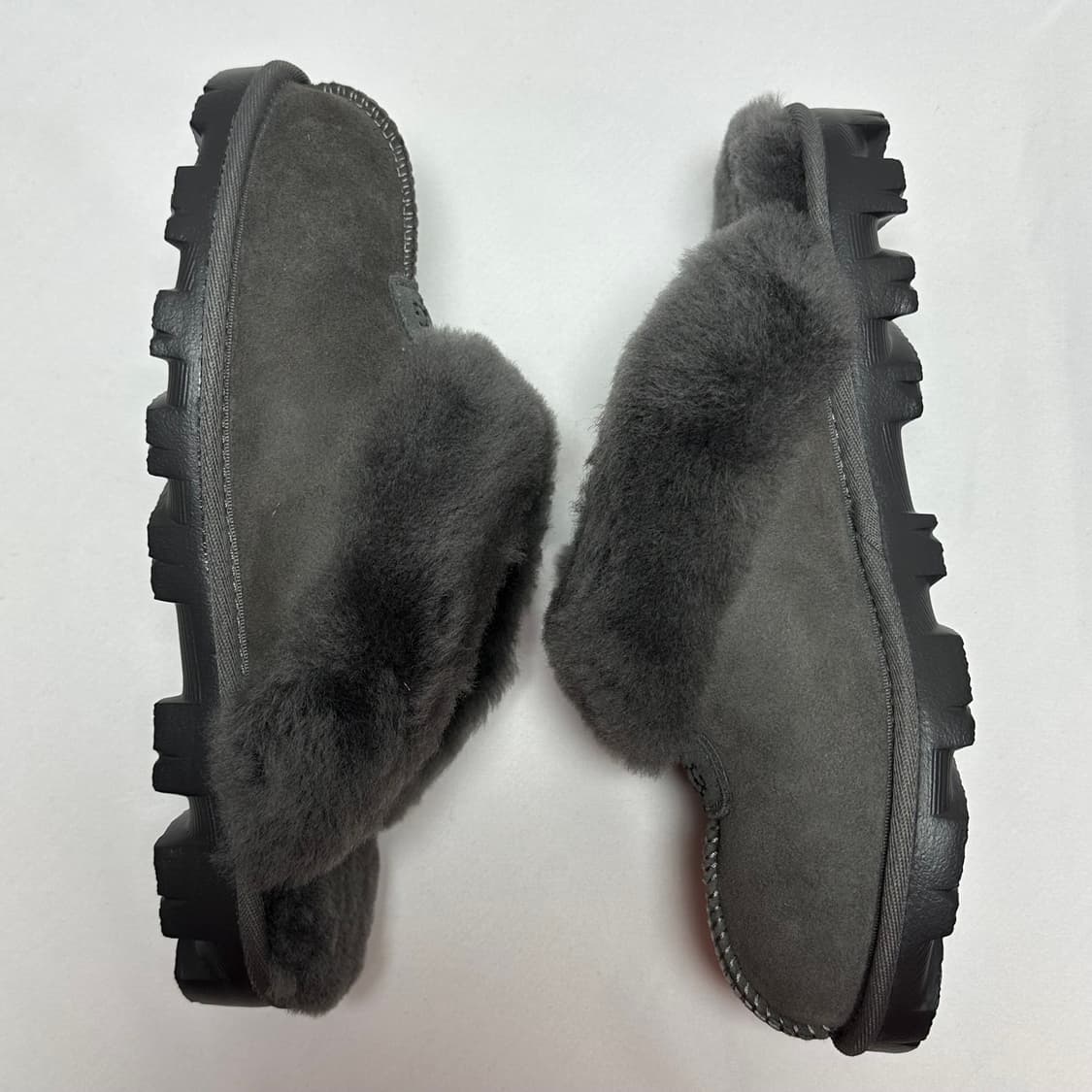 (230) 미국 어그 UGG 코케트 그레이 털신 겨울신발 새제품 상품이미지4