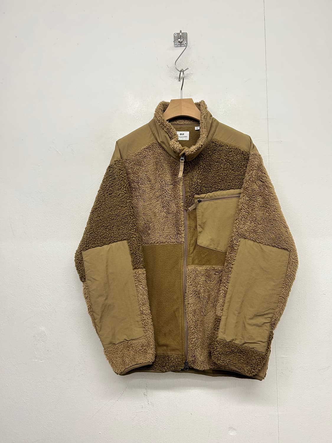 유니클로 엔지니어드가먼츠 플리스 집업자켓 상품이미지1