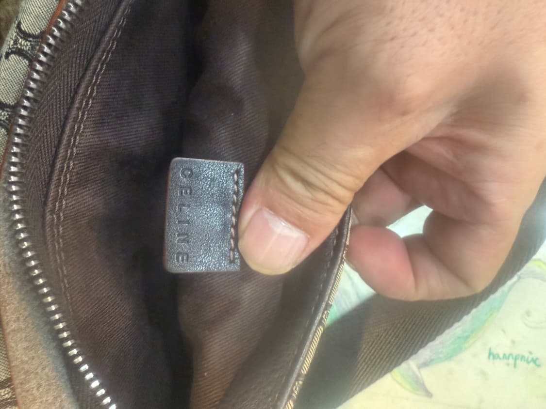 정품 셀린느 마카담 힙색 팝니다 상품이미지7
