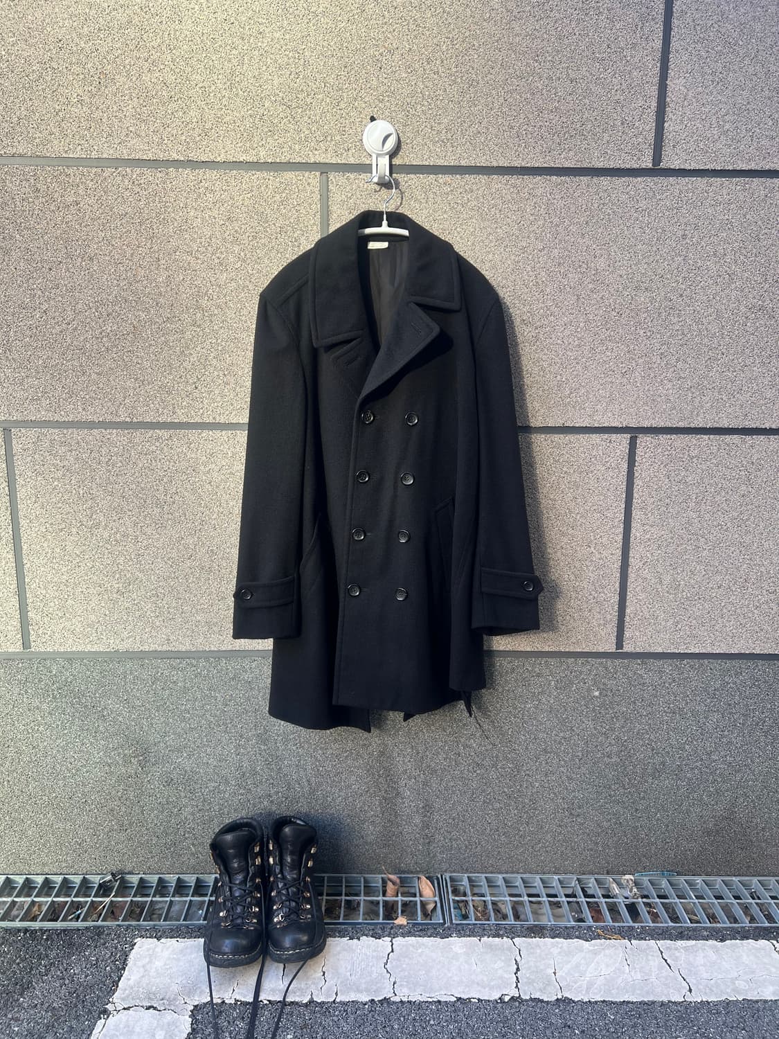꼼데가르송 옴므 플러스 18AW Asymmetric Pea Coat 상품이미지2