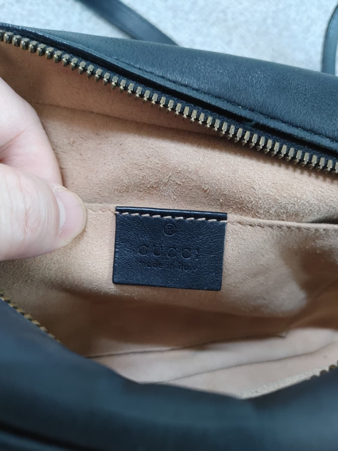 정품 구찌 GG 마몽 마몬트 마틀라세 스몰 카메라백 크로스백 상품이미지9