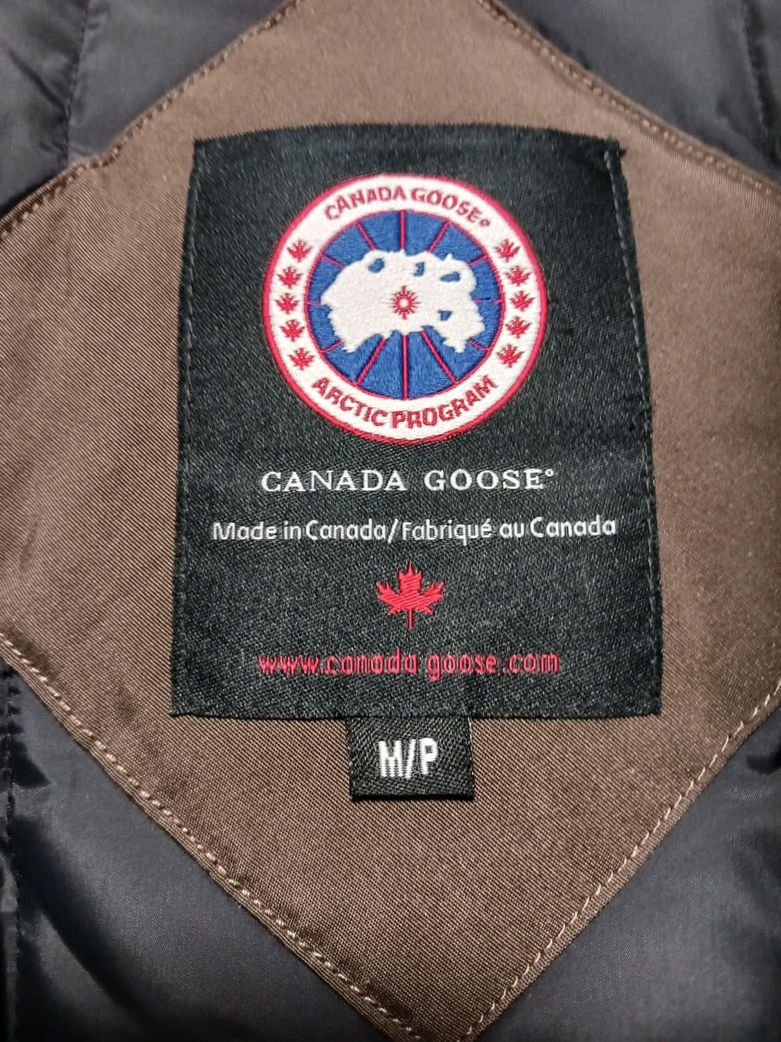 캐나다구스 여성트리리움 패딩 상품이미지2