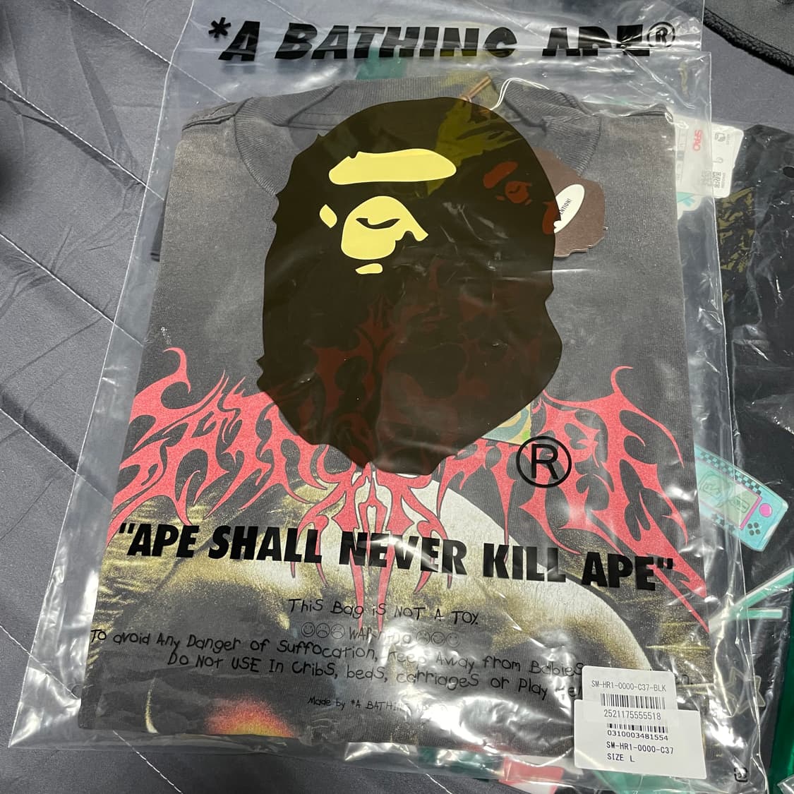 세인트마이클 x 베이프 티셔츠 블랙 상품이미지2