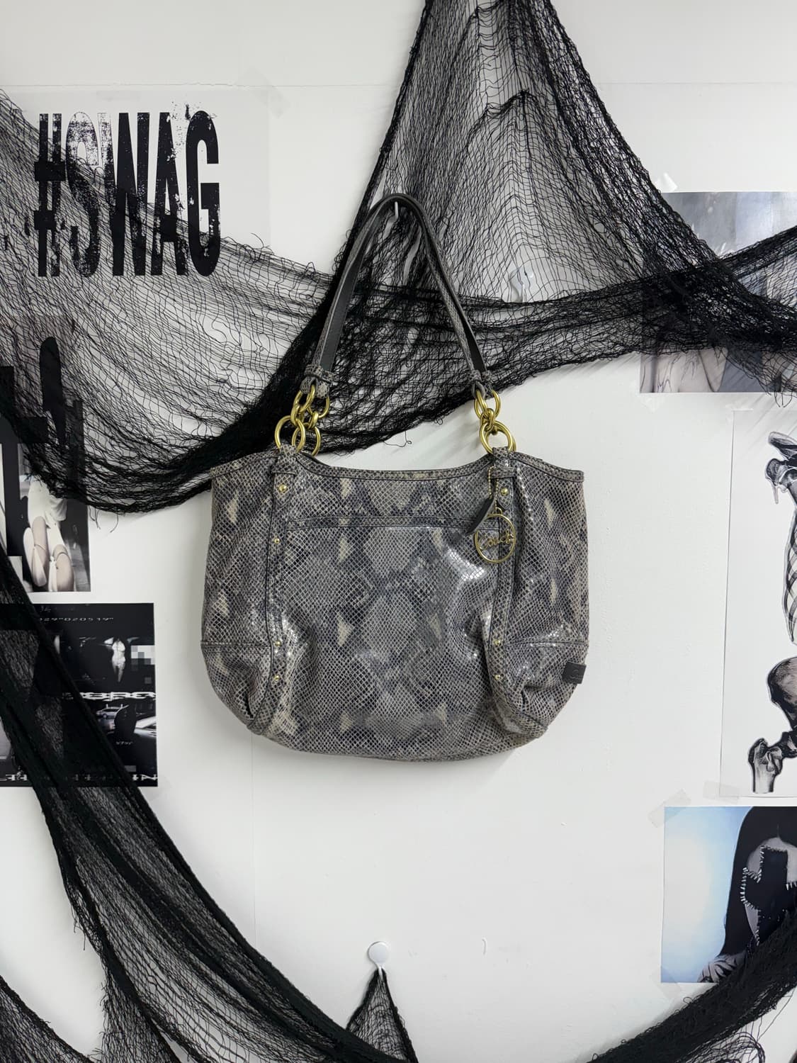 Coach 00s chain leather bag 상품이미지1