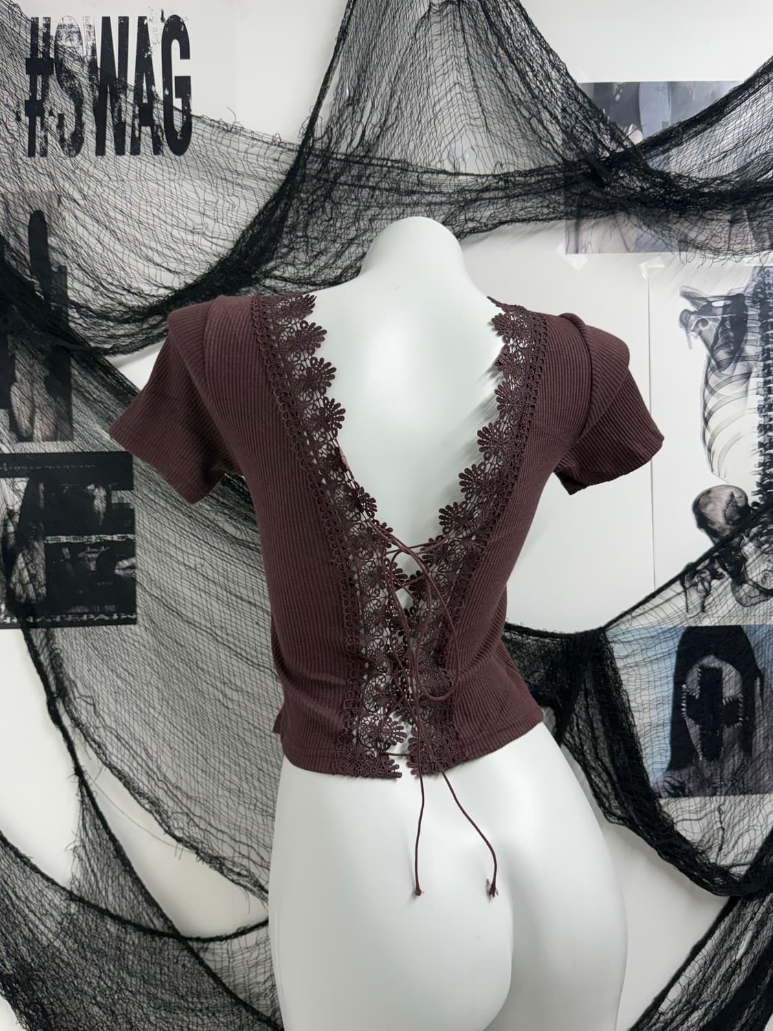 Back flower lace detail halfsleeve 상품이미지1