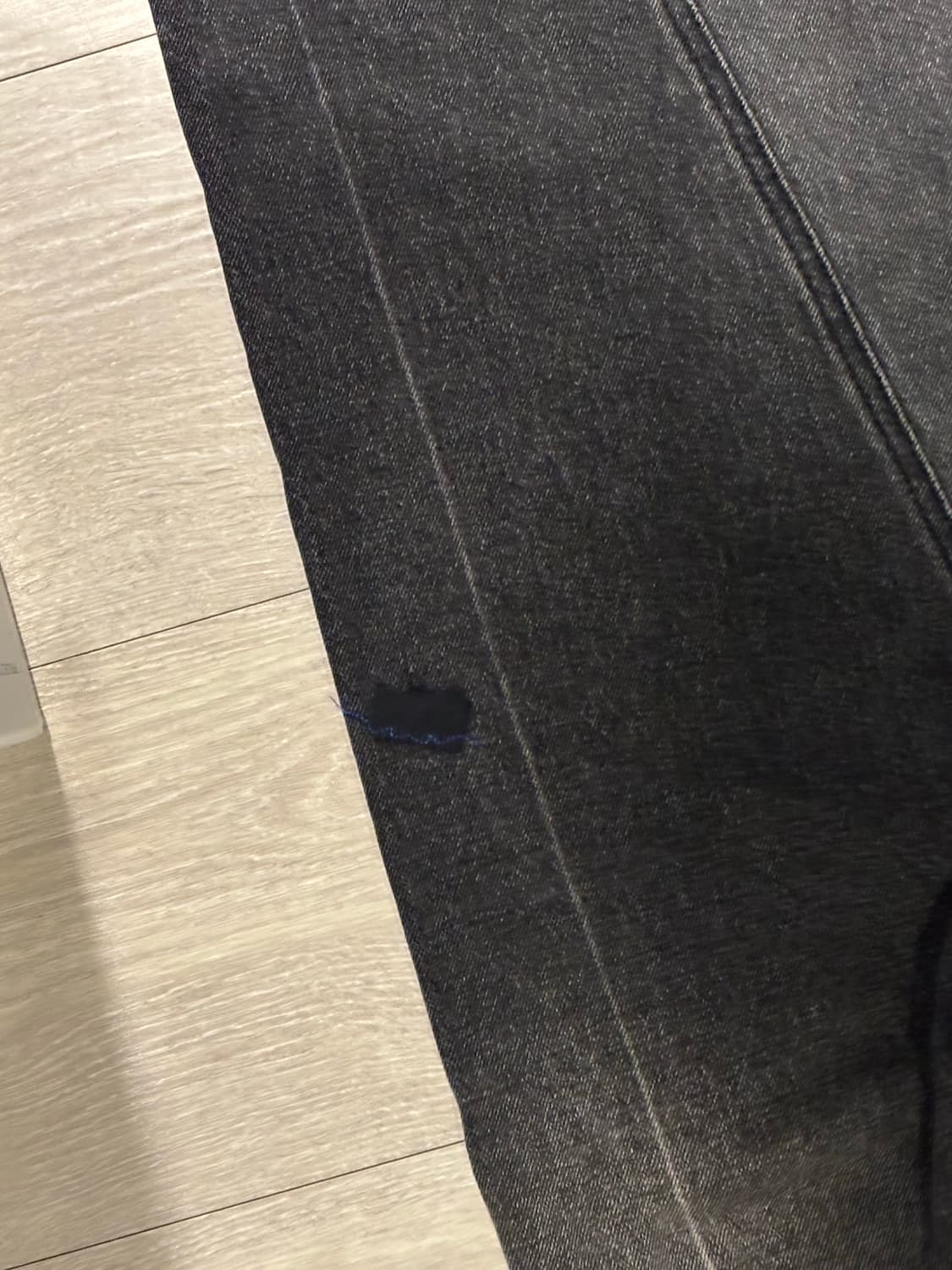 아더에러 트위스터 데님 A2사이즈 블랙 상품이미지3