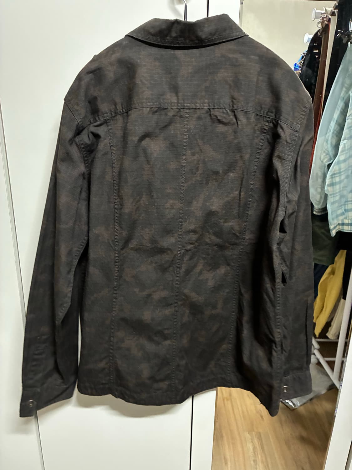 [새상품] 블랙 카모 바람막이 L/100 상품이미지8