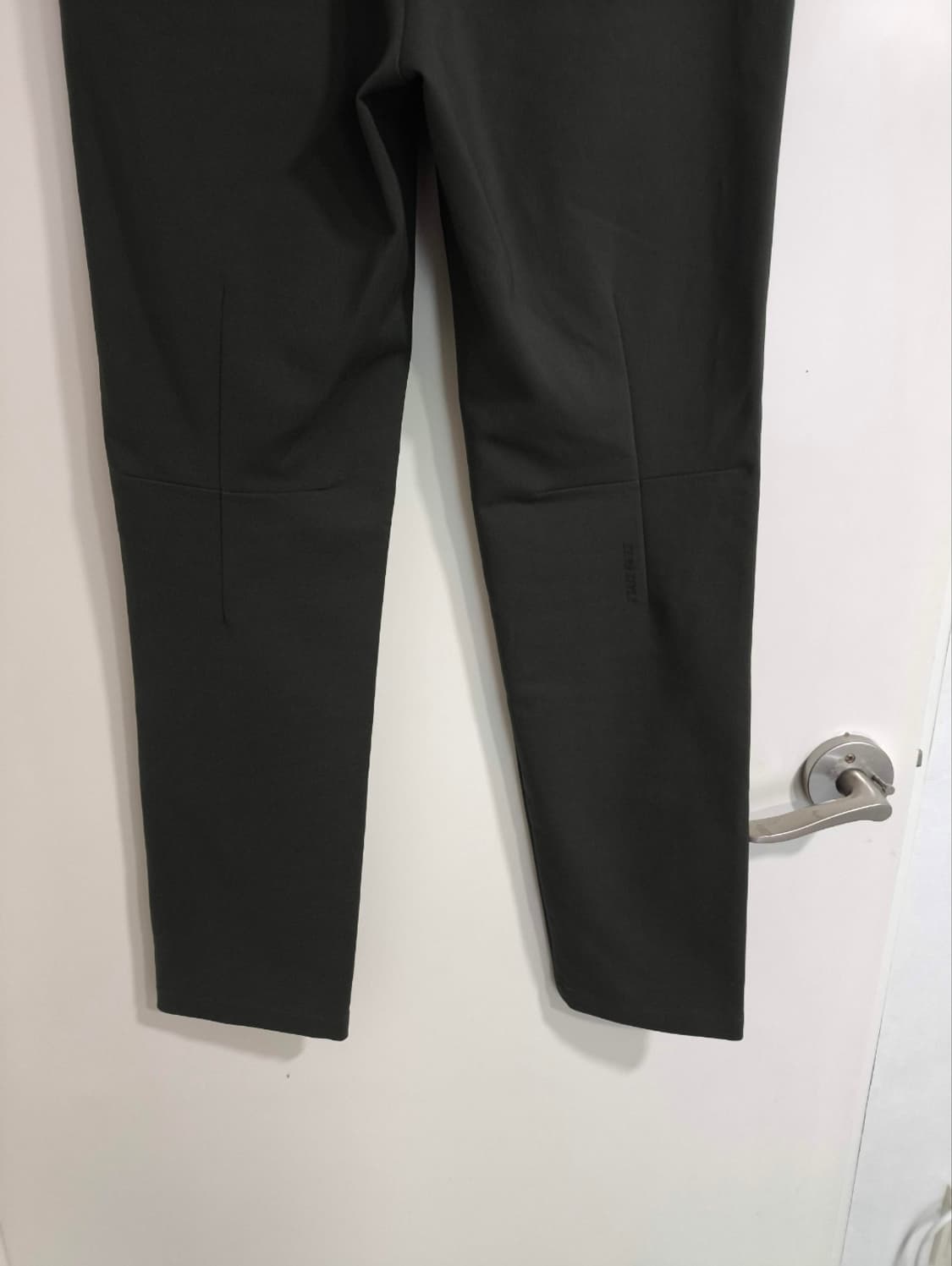 36 데상트 바지 진카키 상품이미지4