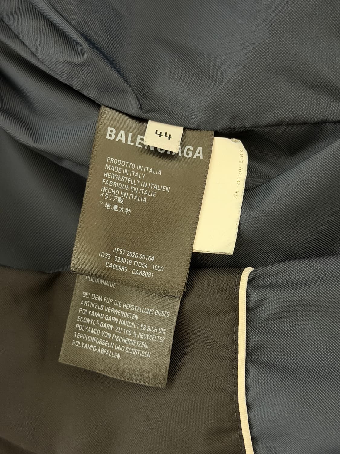 국내 택] 발렌시아가 트랙탑 바람막이 44 상품이미지6