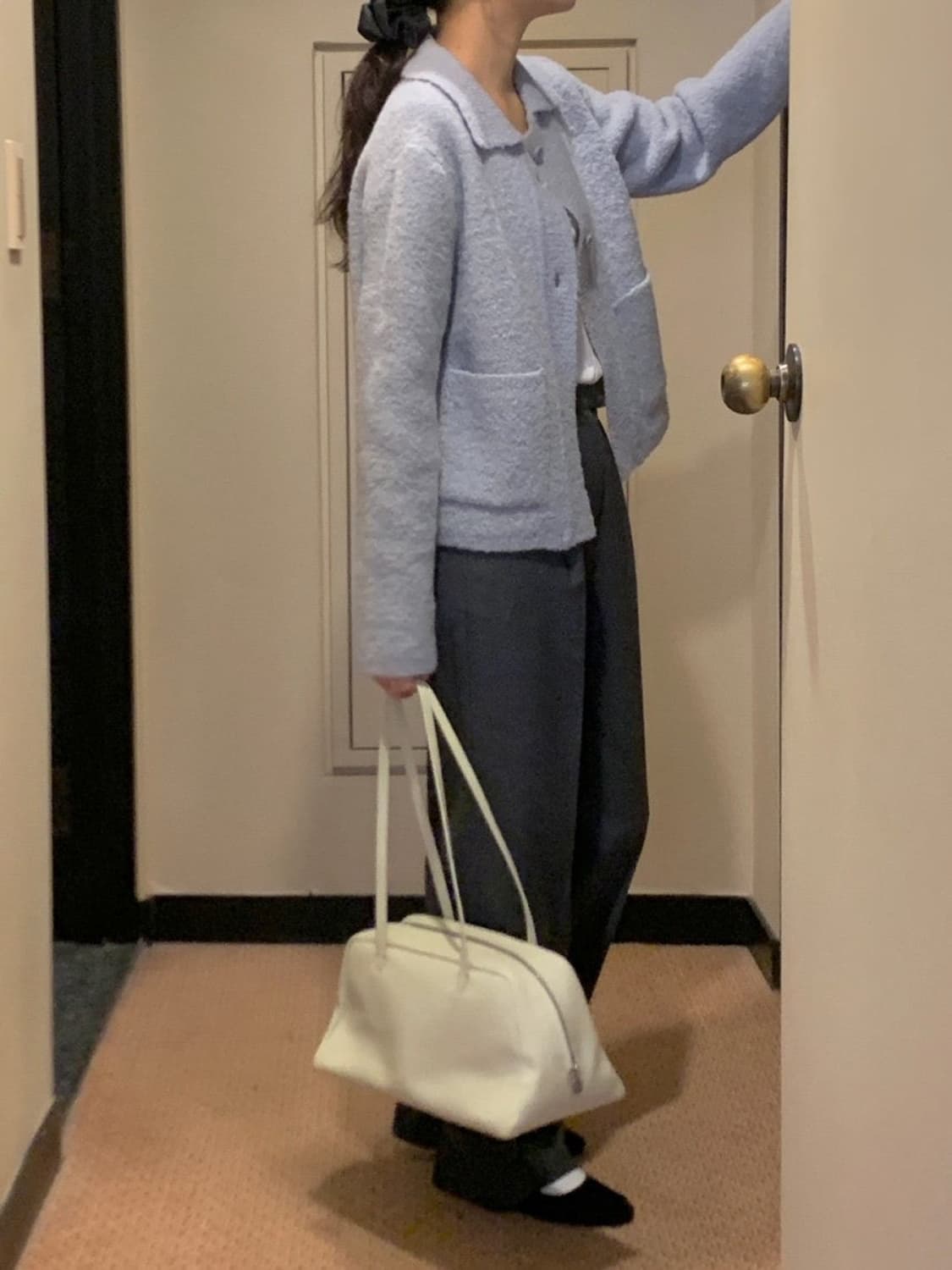 새상품) 르누보 카라 부클 울 가디건 소라 상품이미지6