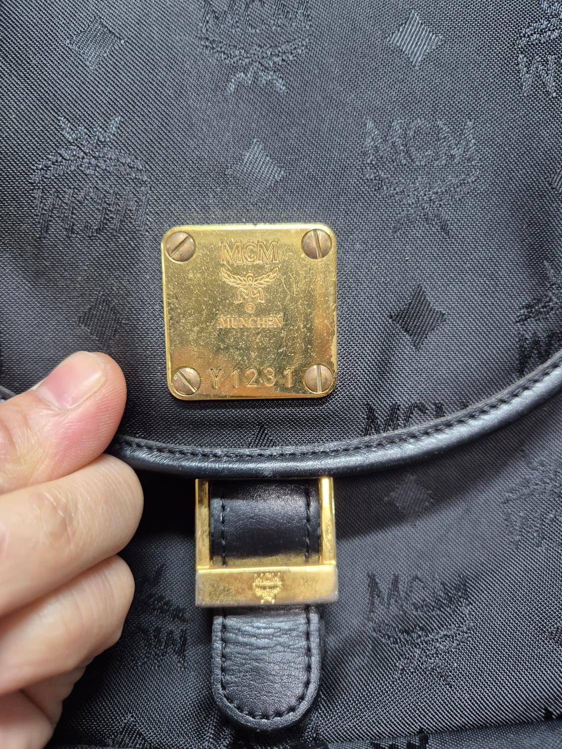 MCM 자가드 백팩 상품이미지3