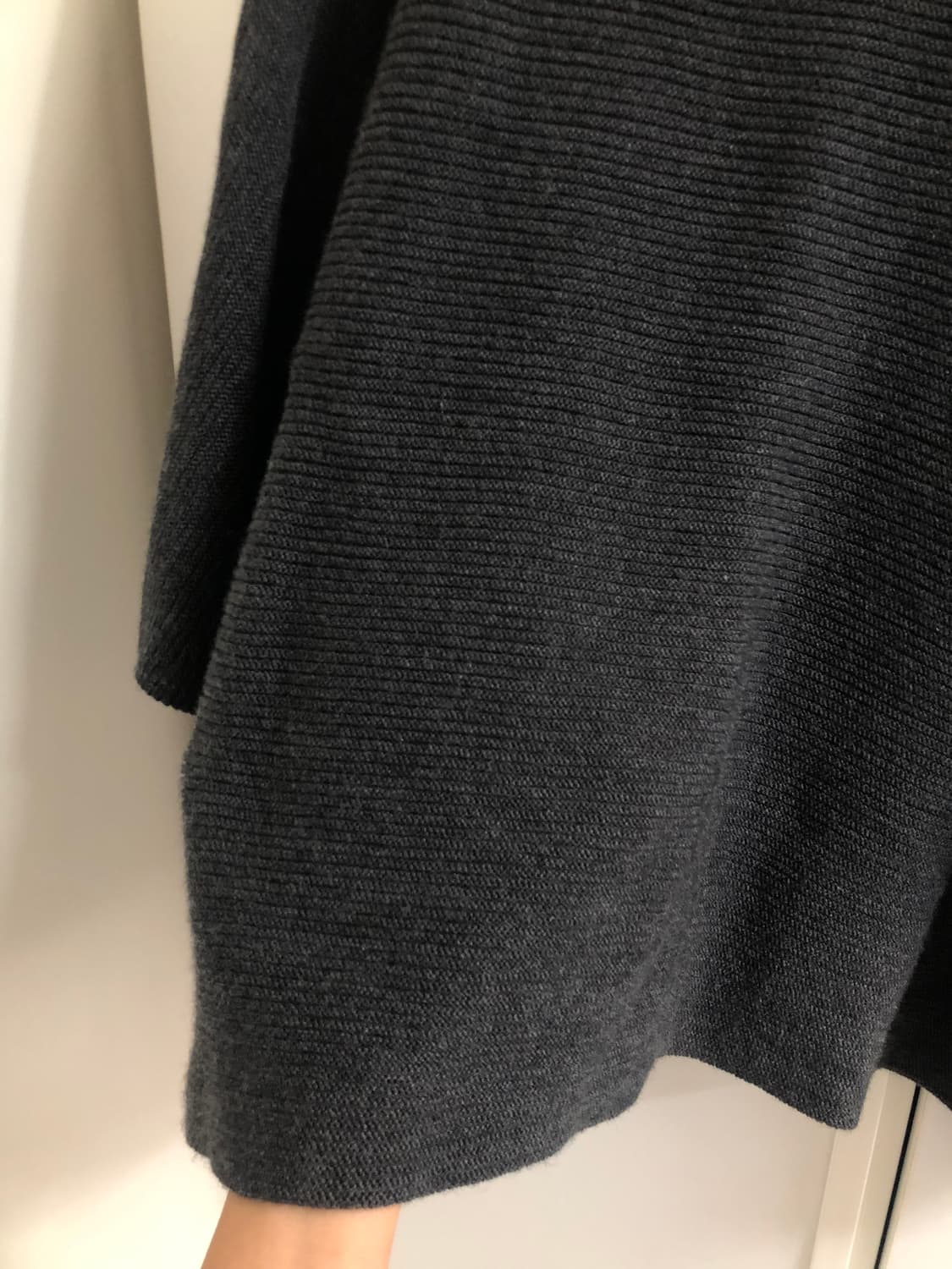 COS 니트 상품이미지4