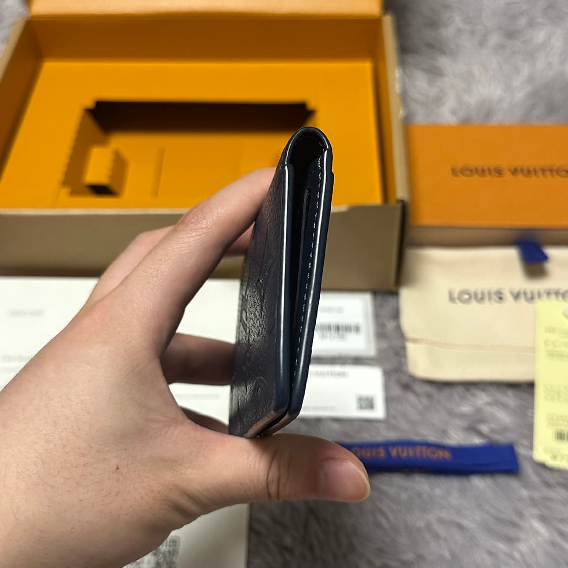 [풀구성] 루이비통 이클립스 쉐도우 오거나이저 카드지갑 네이비 상품이미지4