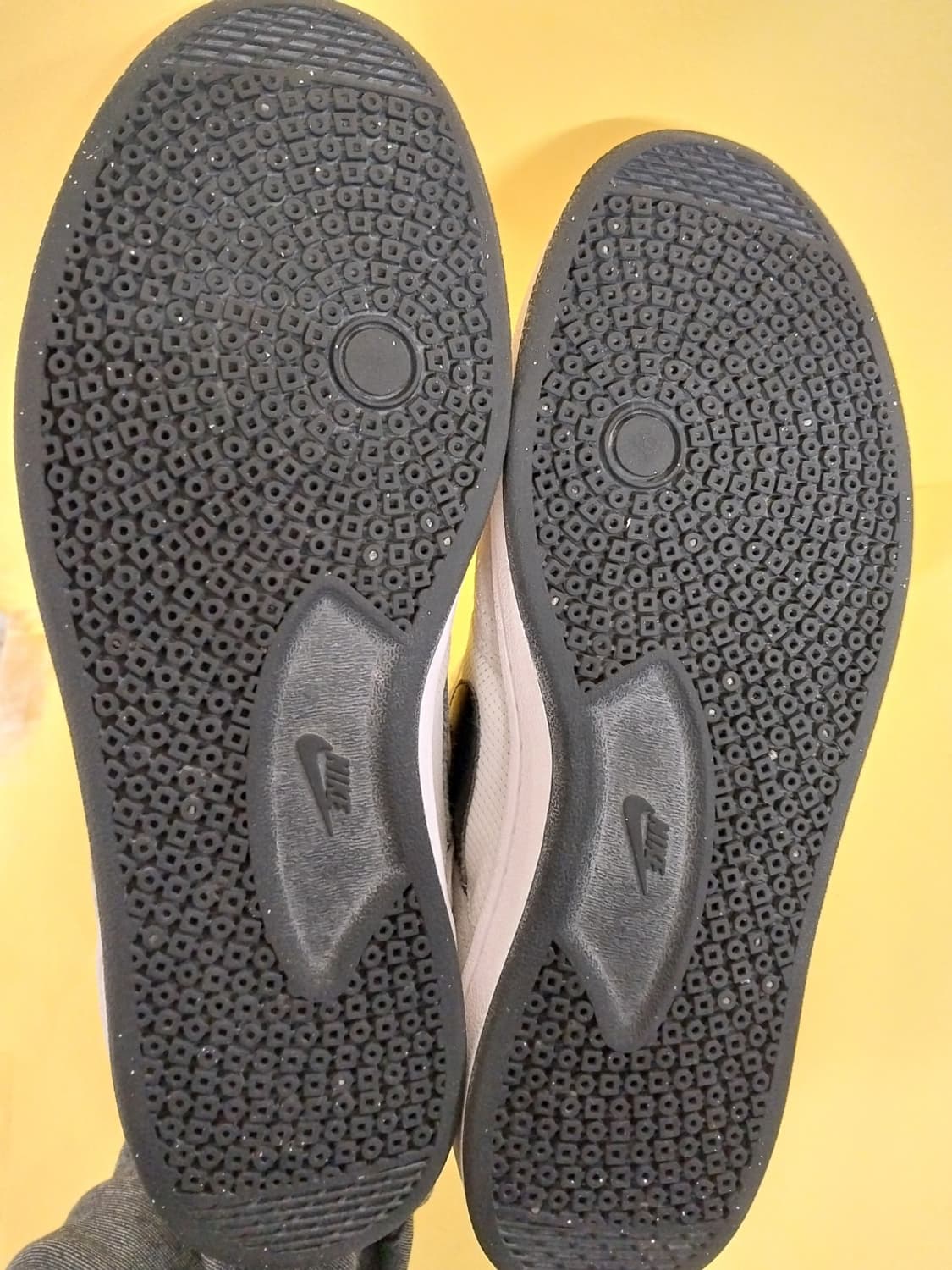 남성 나이키 SB 앨리웁 화이트블랙 운동화 (285) 상품이미지8