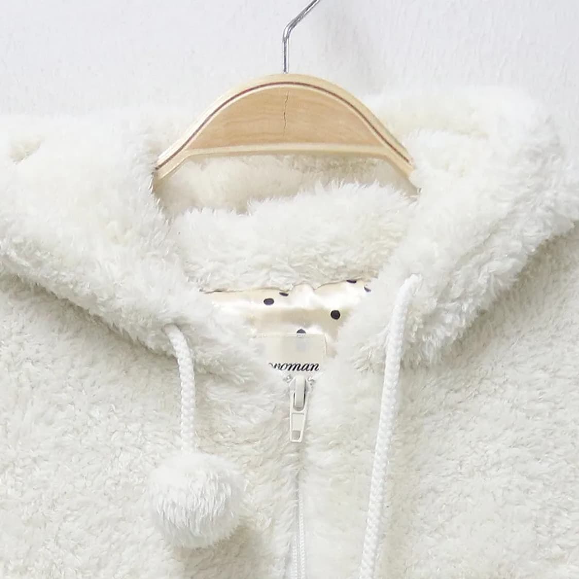 미스티우먼  폼폼 셔링 후리스 자켓 61926 상품이미지3