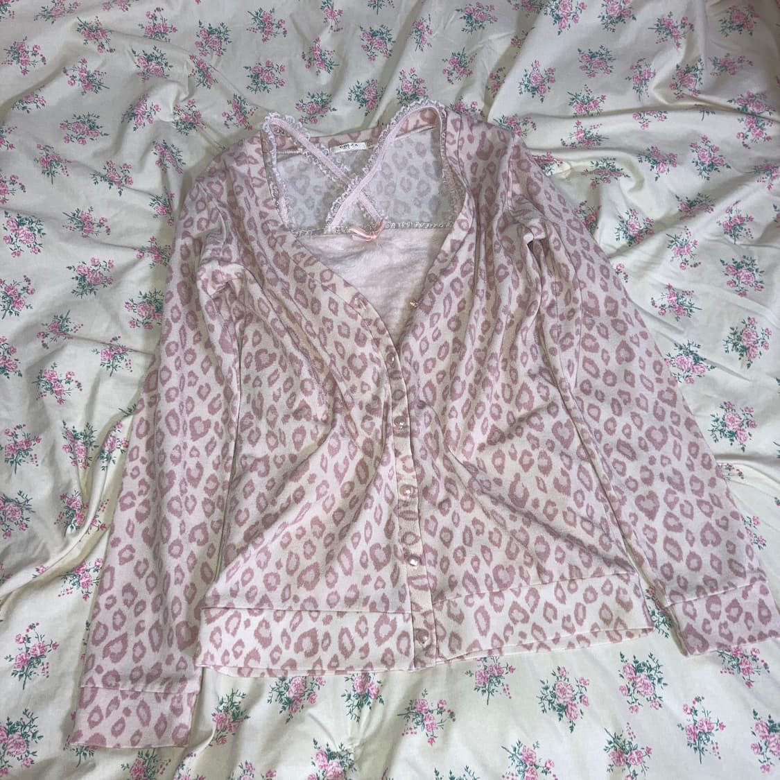 리즈리사 리본 레이스 퍼 슬리브+호피 가디건 코디세트 히메갸루 핀터레스트 상품이미지1