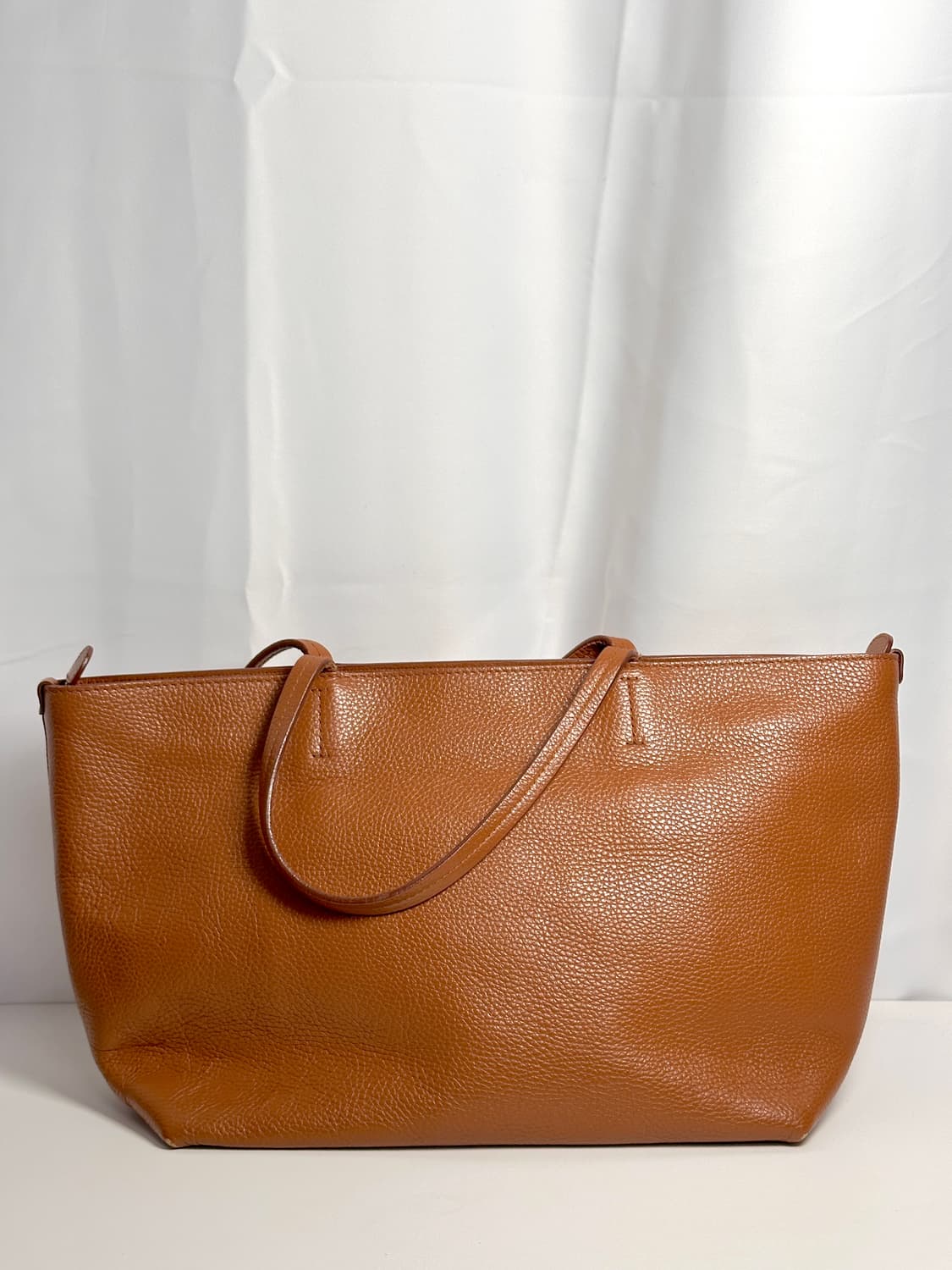 살바토레 페라가모 레더 토트백 페레가모 상품이미지2