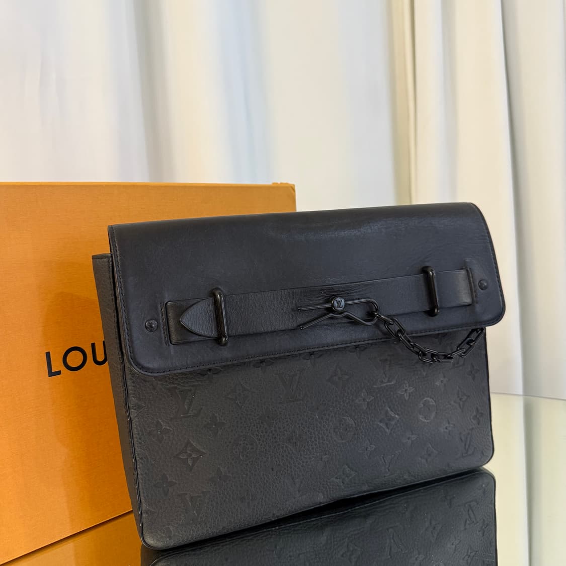 [정품] 루이비통 토뤼옹 스티머 GM 클러치 상품이미지3