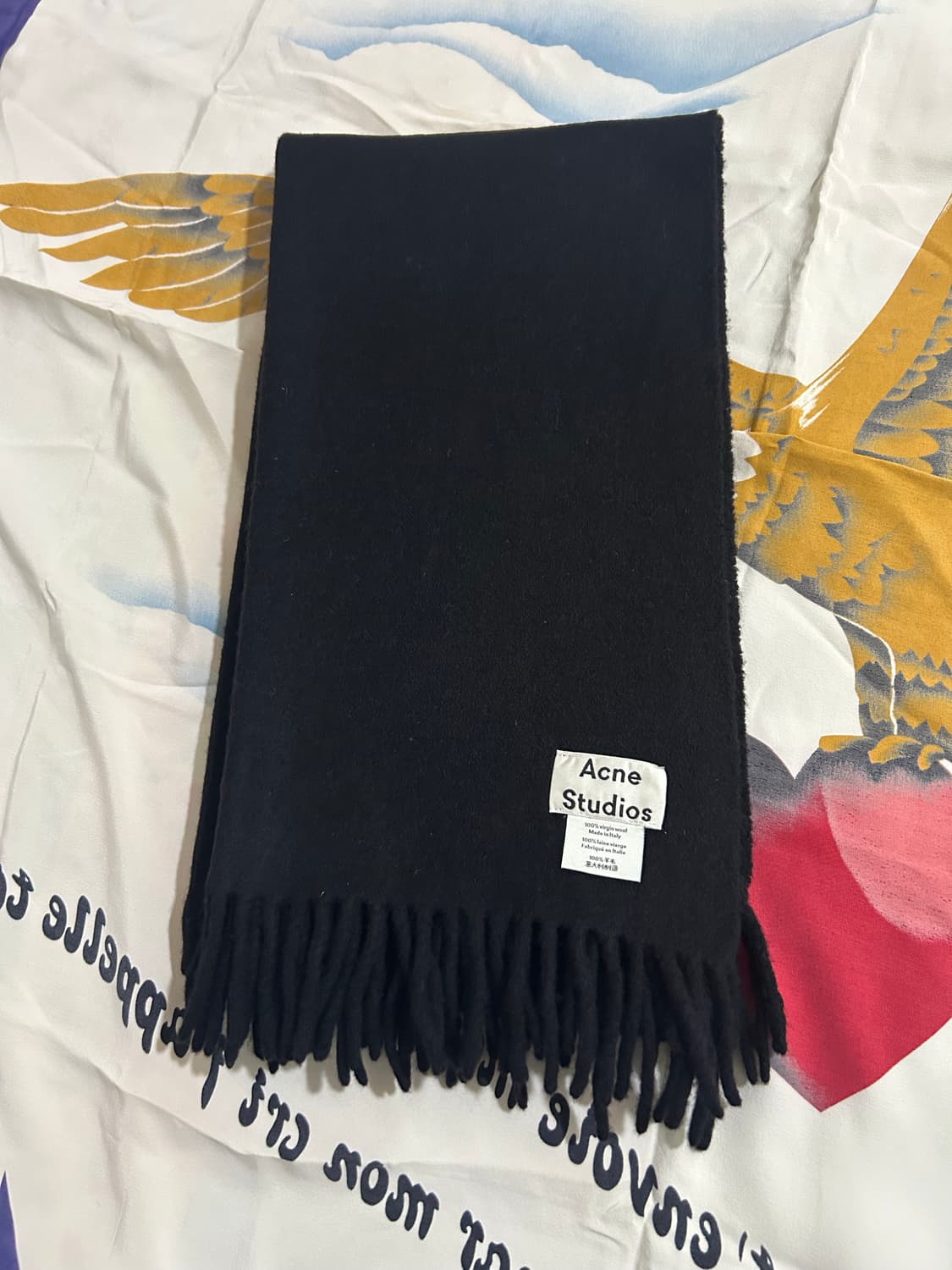 아크네 스튜디오 머플러 상품이미지1