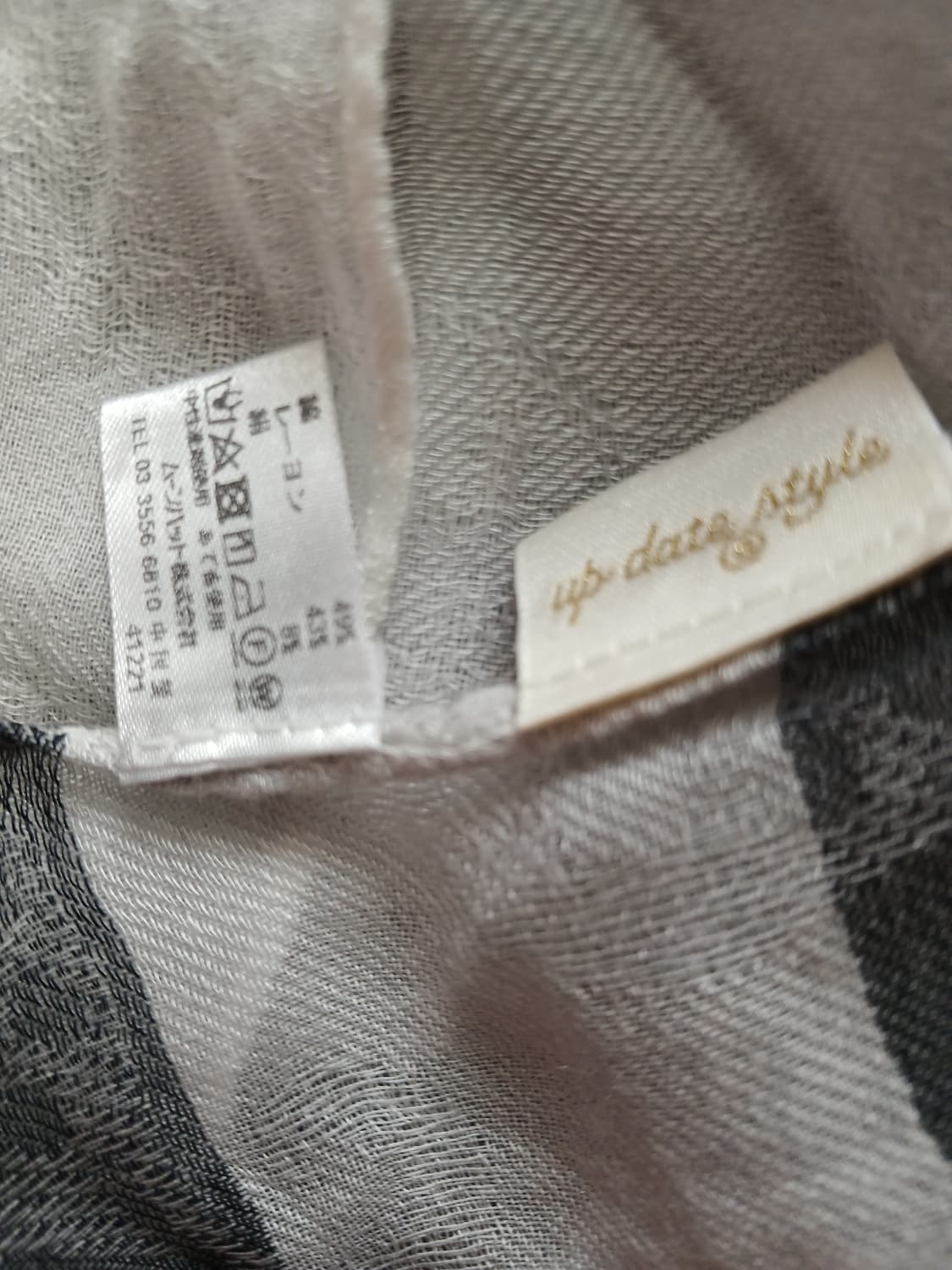 화이트 &그레이 오리엔탈 스카프 상품이미지2