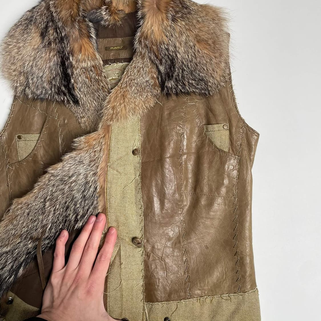 Punto 레더&퍼 스티치 베스트 상품이미지4