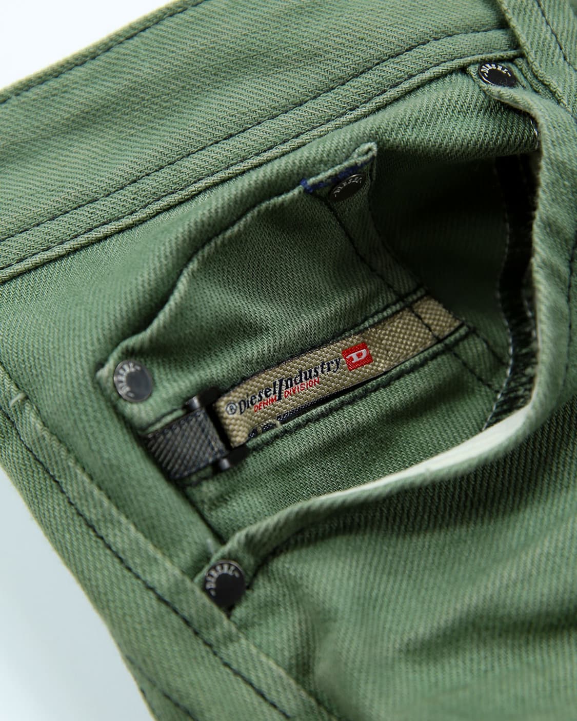 DIESEL DARRON Regular Slim-Tapered Jeans 상품이미지9