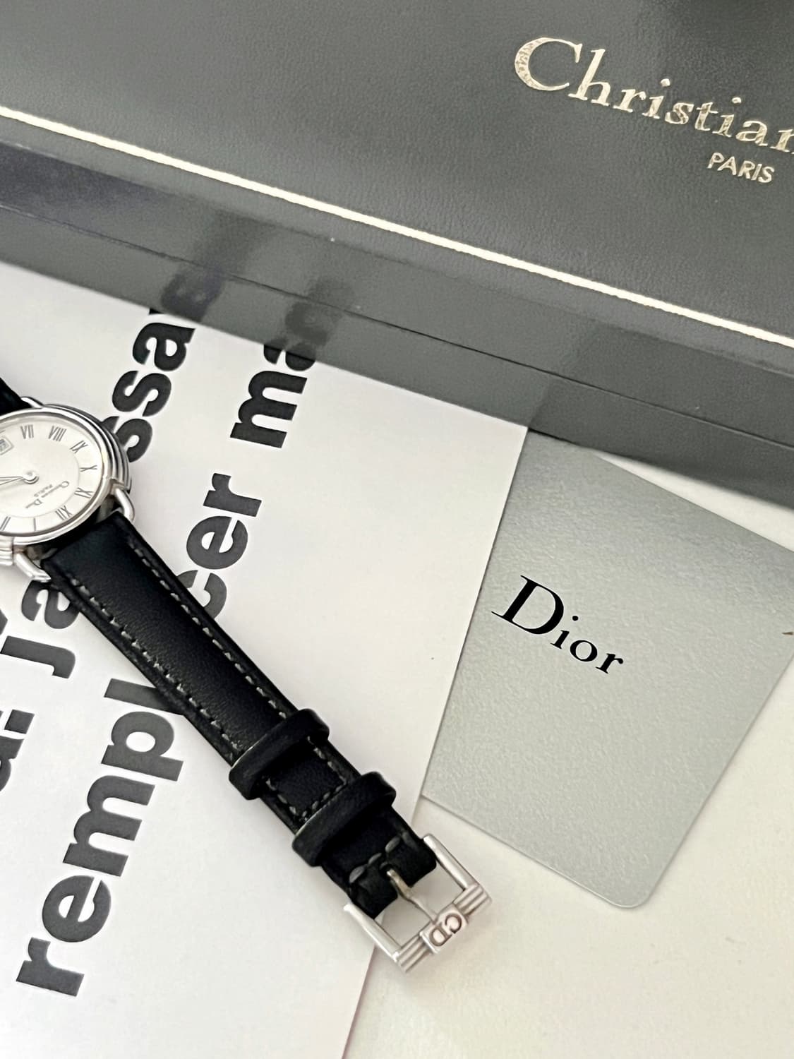 Christian Dior 디올 실버 라운드 데이트 시계 상품이미지7