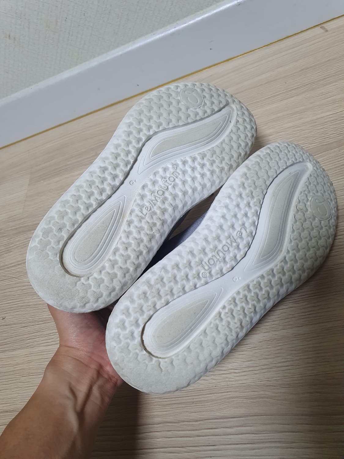 르무통 그레이 스니커즈 운동화 250 상품이미지7