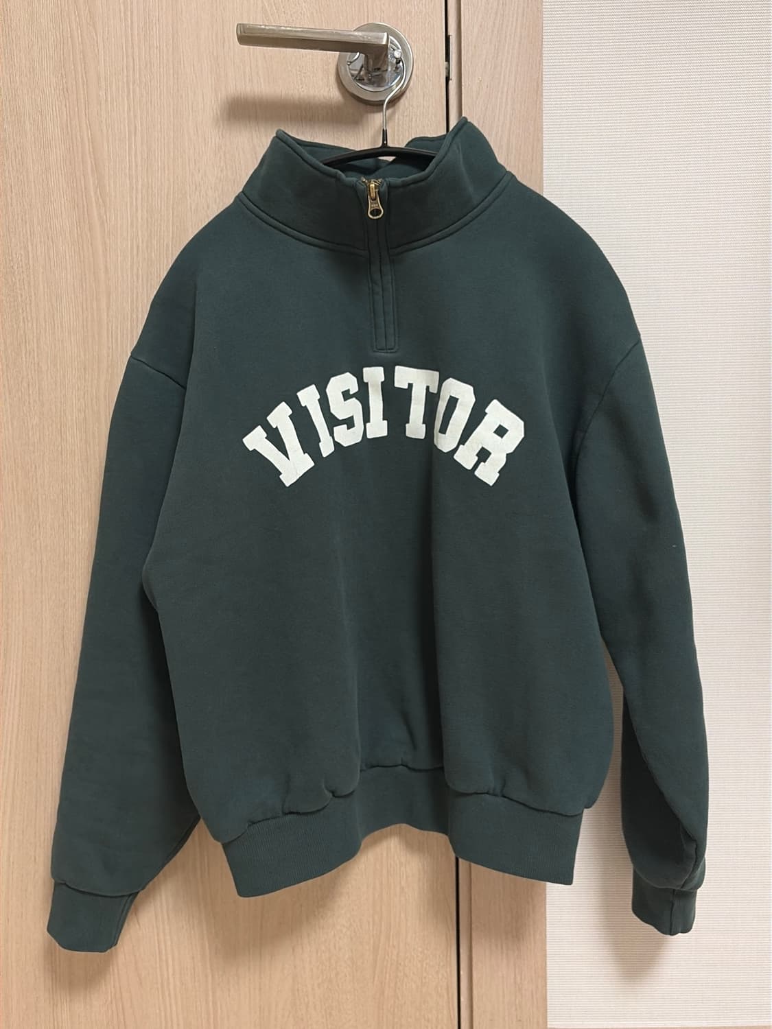 [S] 컬렉트피시스 VISITOR 하프집업 맨투맨 그린 상품이미지2