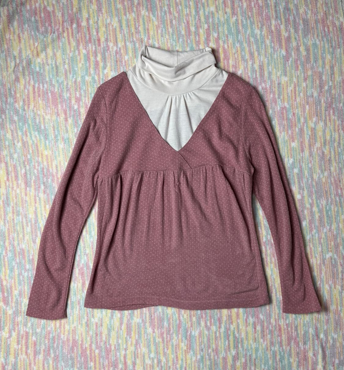 핑크 도트 목폴라 티셔츠 상품이미지1