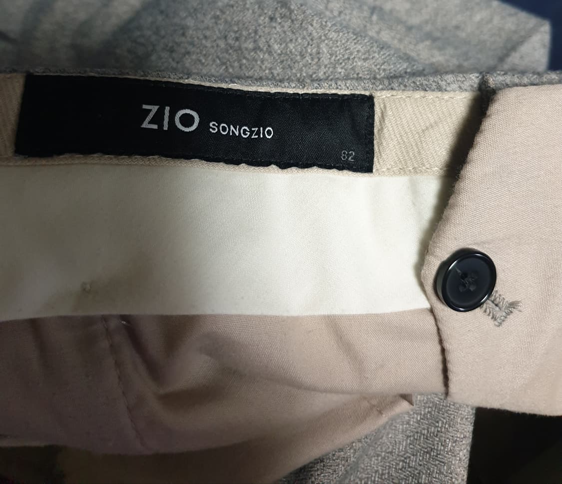 송지오 슬림 스트레치 미니멀 슬랙스 그레이 (32) 상품이미지4