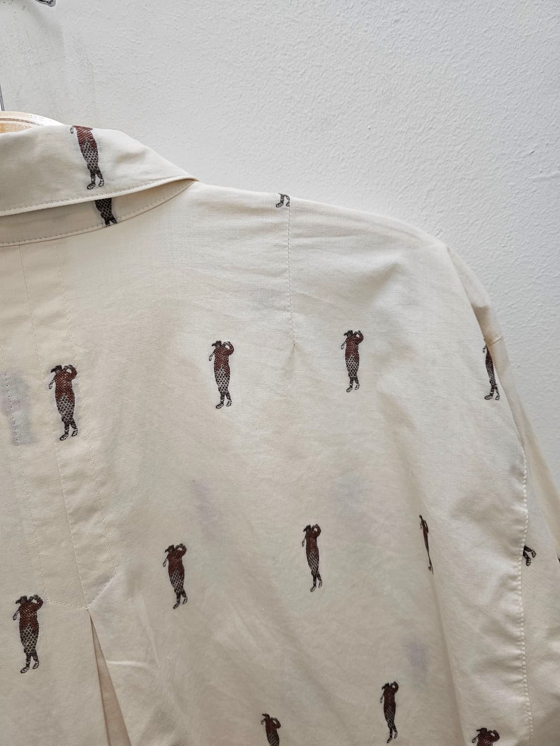 Cara O Cruz 아이보리 골프프린팅 셔츠 상품이미지5