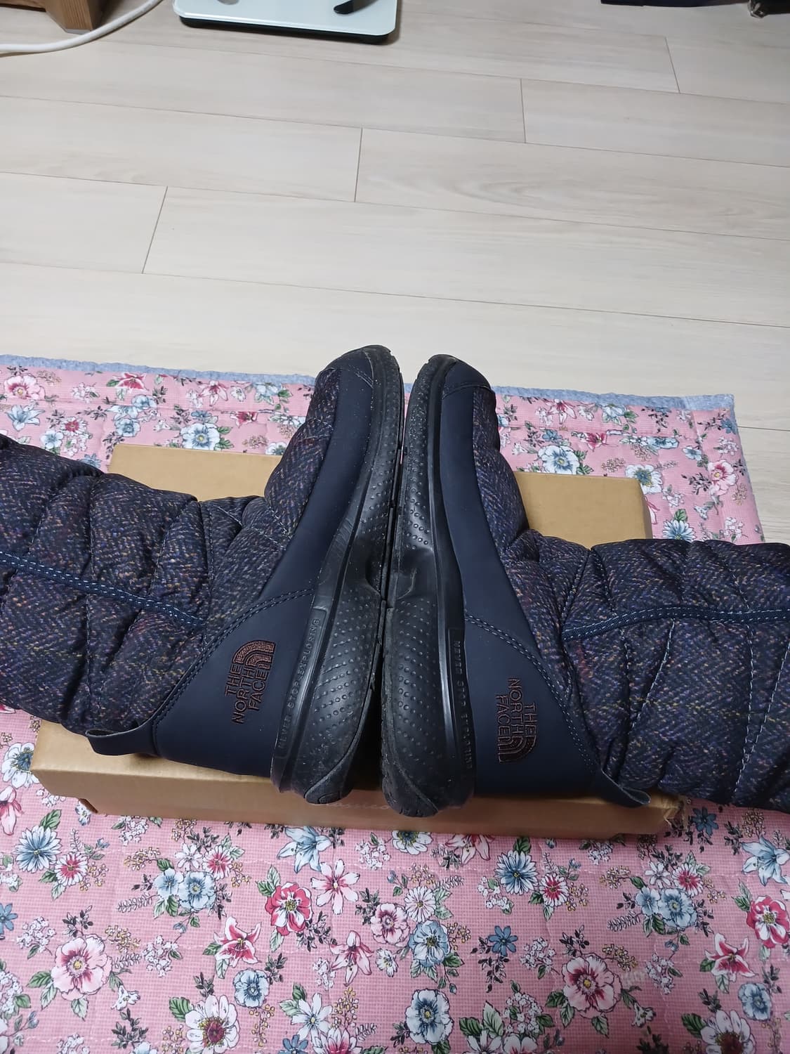 노스페이스 패딩부츠 (240mm)  상품이미지8