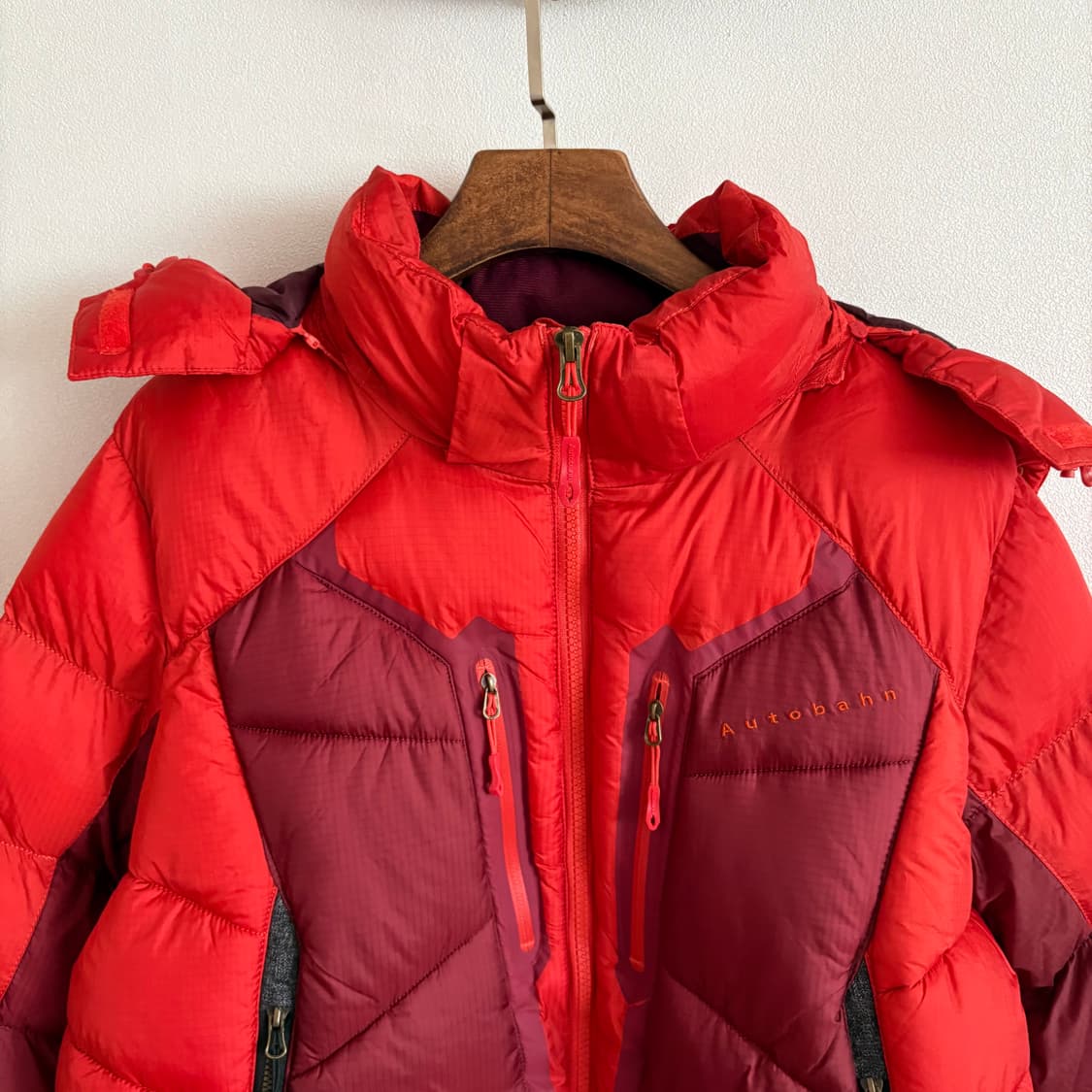 Autobahn 오토반 레드 컬러 패딩 점퍼 100 상품이미지3