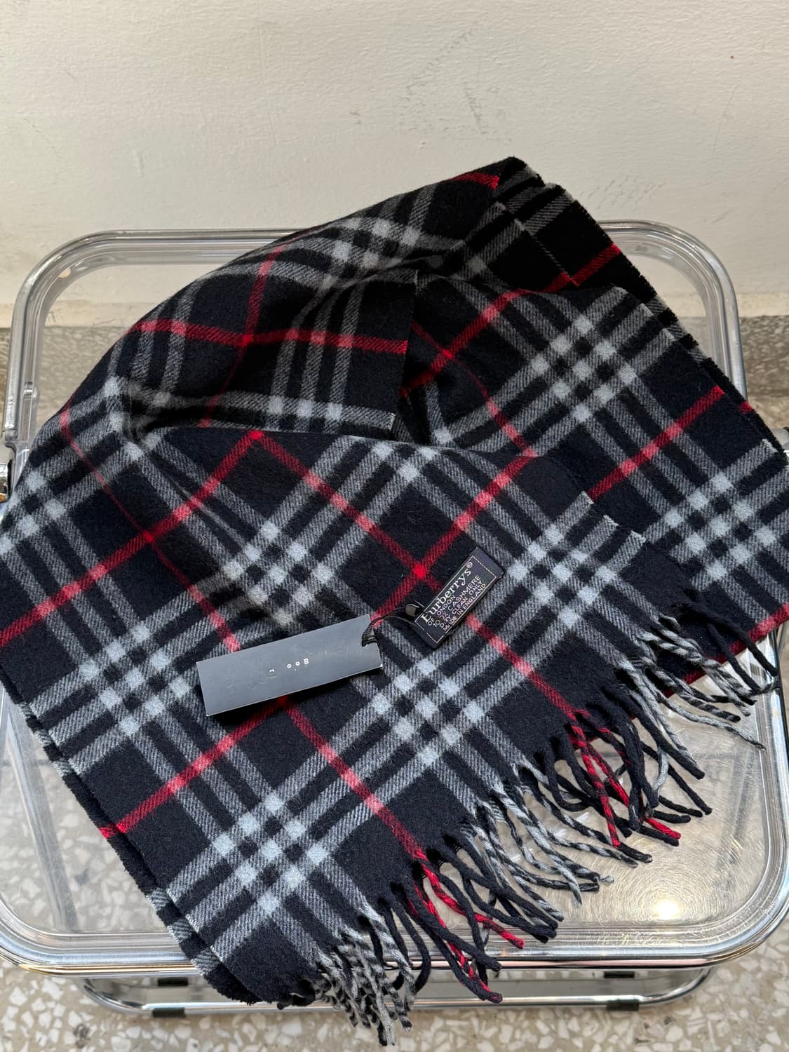 Burberry lamb wool muffler 상품이미지3