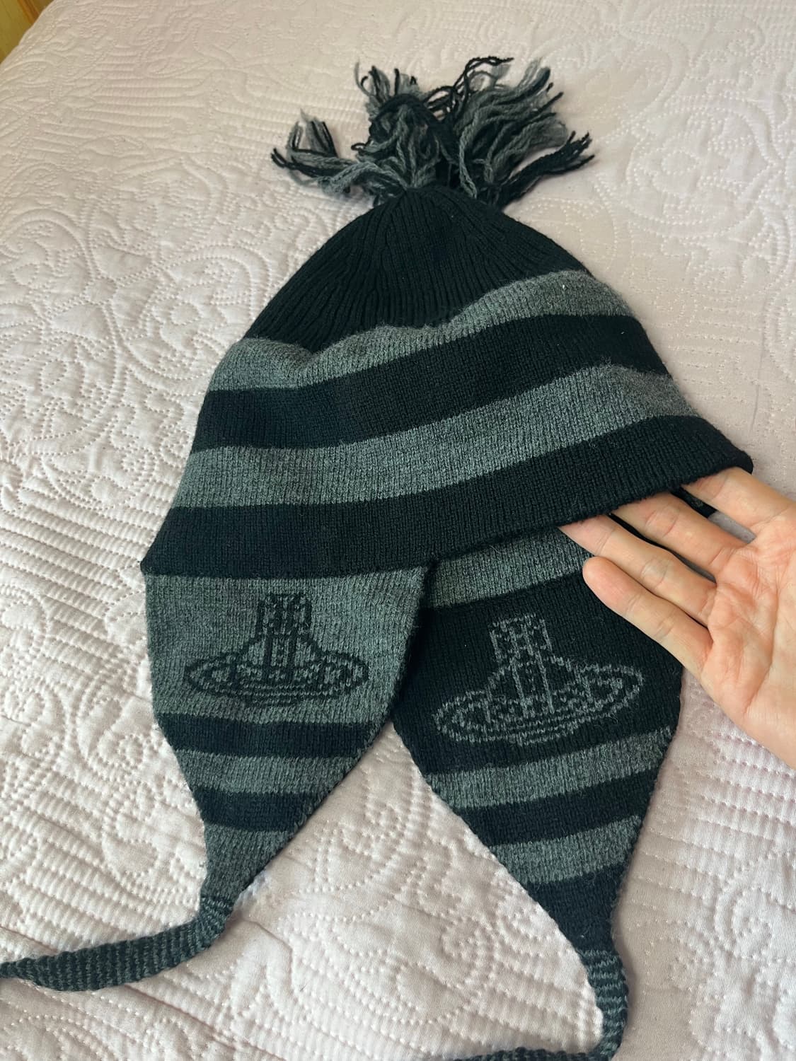 비비안웨스트우드 이어플랩 상품이미지2